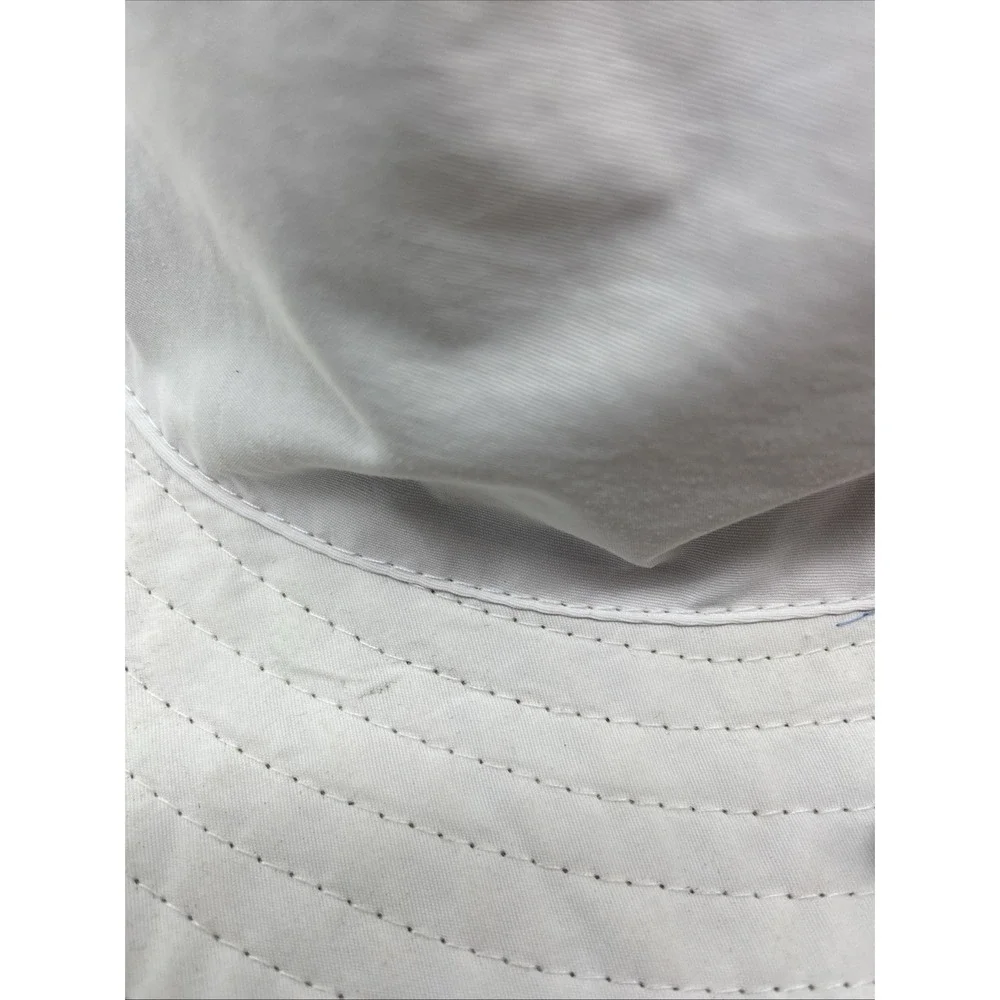 Qwave White Bucket Hat With